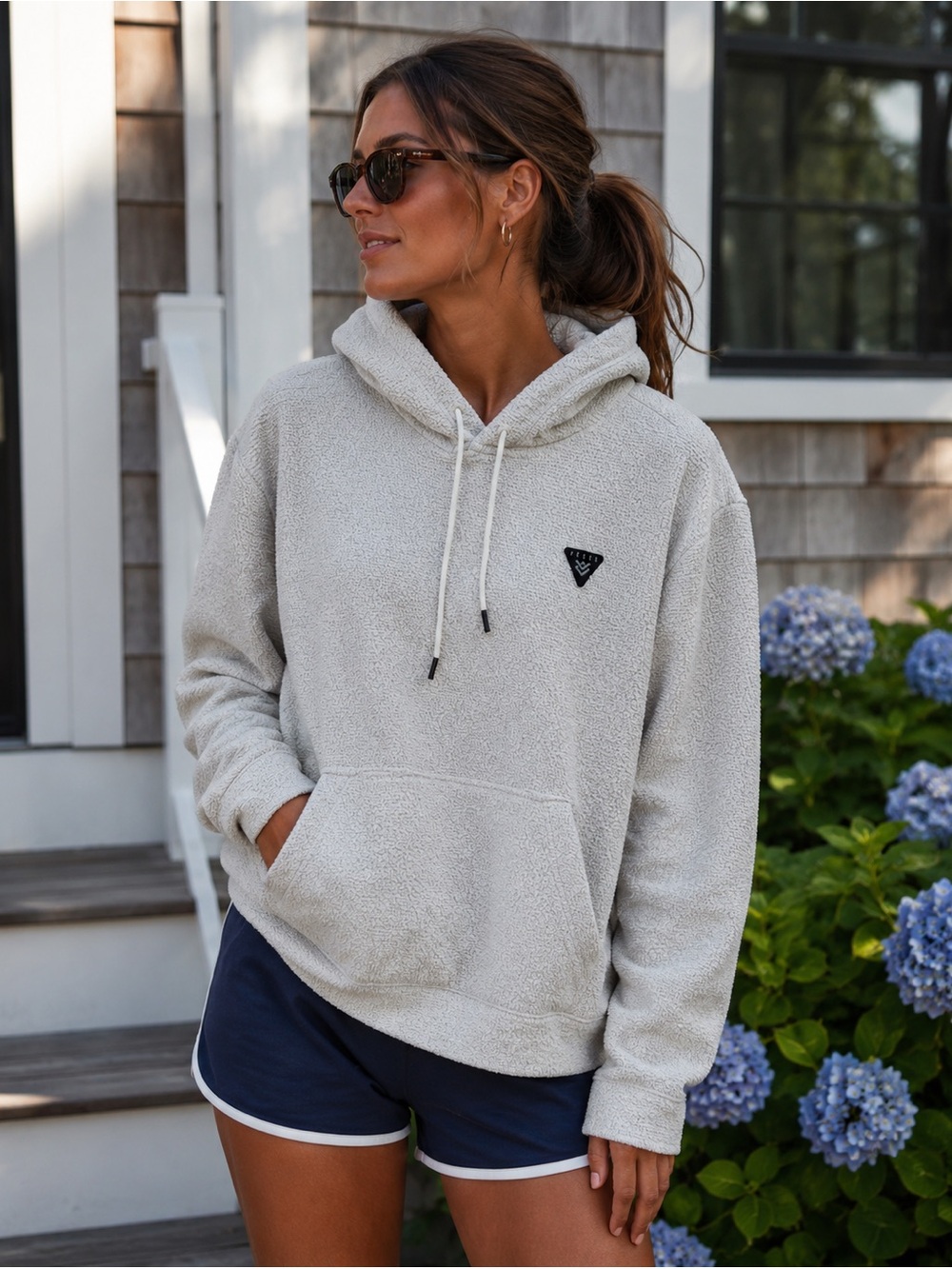 VEECE Textured Bouclé Hoodie Oatmeal Soft Quiet Luxury Neutral Pullover M